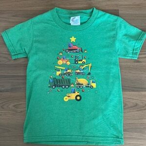 🚨2/$20. Brand new. Construction truck Christmas shirt. Size extra small
